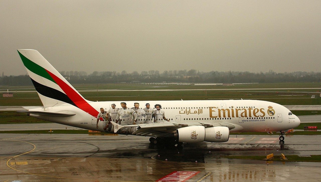 Emirates Group hiring roles office in Dubai